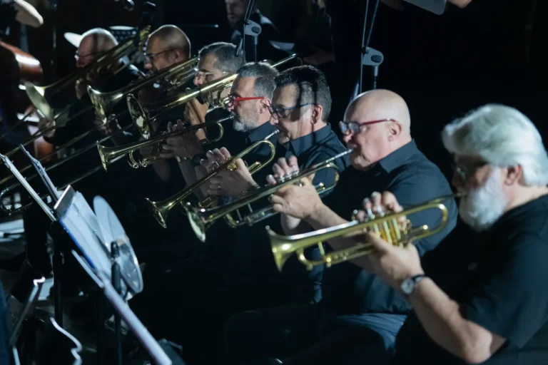 CB BAND DuomoEN2_8292EN2_8292
