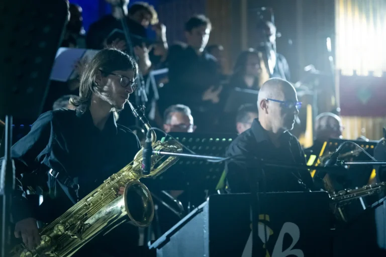 CB BAND DuomoEN2_8421EN2_8421